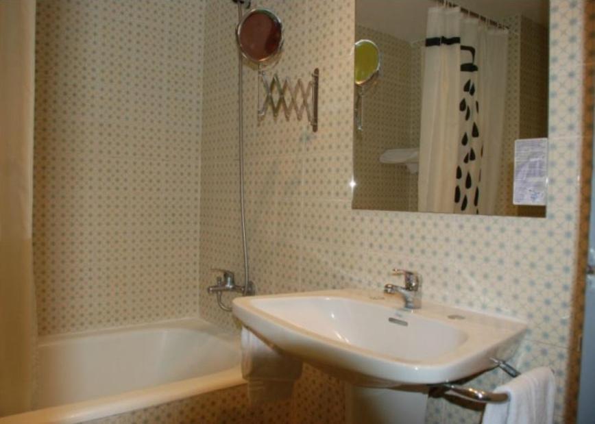 Hotel Armonia Lloret de Mar Kültér fotó